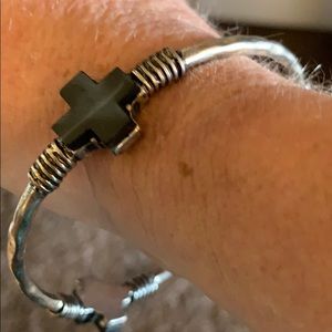 Jewelry - Sterling Silver and Black Onyx Bangle Bracelet Jewelry - Sterling Silver and Black Onyx Bangle Bracelet